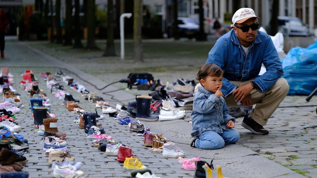 Kinderschoenen herdenkingsprotest